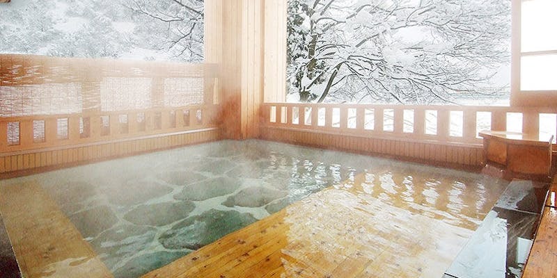 越後湯沢温泉 雪国の宿 高半