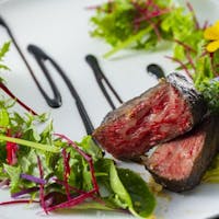 オーベルジュ土佐山 【お食事を楽しみにしている方におすすめ】最高級A5ランク!土佐黒毛和牛わら焼きステーキプラン