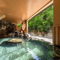 湯の花荘 【スタンダード満喫プラン】心地良い寛ぎの時間を懐石コースと100%源泉掛け流しの温泉で
