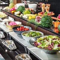 住友不動産 ホテル ヴィラフォンテーヌ グランド 東京有明 ポイント最大20倍【2食付】落ち着いた空間で味わう上質ディナーブッフェと80種のバラエティー朝食付