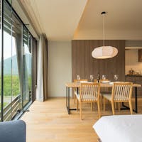 綾ニセコ 【24時間限定!ポイント倍増キャンペーン】水曜日は10%オフ&ポイント最大15倍!<素泊り>