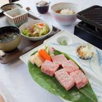奥飛騨ガーデンホテル焼岳 【1泊夕食】飛騨牛一口ステーキ定食の夕食付気軽に温泉三昧!早朝の出発にも最適