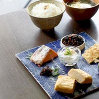 SAKAINOMA Residence 熊 【朝食付き】 SAKAINOMA cafeで朝食セット