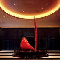 コンラッド東京 【プール無料&添い寝無料&48平米以上の広々ルーム】お部屋のみシンプルステイ(コンラッド・ベア付)