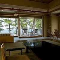 華水亭 優雅な心の休日を ~露天風呂付き特別客室~ ご夕食は極上グルメ会席<夕朝お部屋食>