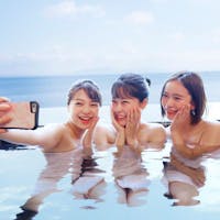 ホテル南風楼 【創業114年!南風楼名物桜鯛のかぶと蒸し付】特選牛ステーキと海鮮を同時にお楽しみ!春会席プラン