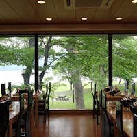 十和田湖レークビューホテル 県境を体感 青森バージョン 八戸せんべい汁と奥入瀬ガーリックポークステ-キ