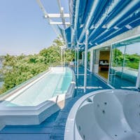 THE HOUSE Koajiro marina suite <プライベートプール、洞窟、ジャグジー付き!>200平米を超えるワンルームで贅沢な時間を