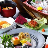 旅館 山翠 天草直送刺し盛を堪能。山翠会席(1泊2食付)~山翠は大人限定の旅館です~