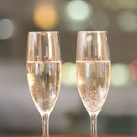 旅亭 萬葉 シャンパーニュで乾杯!贅沢な寛ぎの一日を