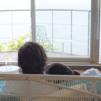 ホテルふたり木もれ陽 【ふたりおこもりプランDX】 誰にも会わずにお部屋食の安心安全のお籠りステイがグレードアップ!