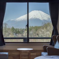 富士山を望む ペットと泊まれる宿 Wan's Resort 山中湖 富士山の眺望を独り占め!【富士山ビュールーム確約】愛犬と贅沢なひと時を楽しむ一泊2食付きプラン