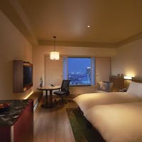 ヒルトン大阪 【18時レイトチェックイン】遅めの到着の方に!18時in/12時outでお得にステイ!(お部屋のみ)