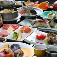 原鶴温泉 パーレンス小野屋 【家族旅行応援!お子様何名でも無料】パパもママも今だけお得!さらに小学生何名でも半額
