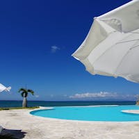 石垣島 ビーチホテルサンシャイン 【セレクションセール】南国の島・石垣島へ ゆったりリゾートSTAY 朝食付