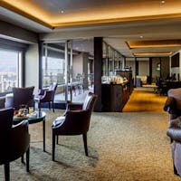 神戸ベイシェラトン ホテル&タワーズ 【高層特別階クラブフロア】クラブラウンジ・温泉・フィットネス・Wi-Fi無料&Nespresso完備