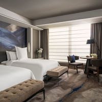フォーシーズンズホテル東京大手町 【緊急セール】スカイツリービュー確約×クレジット1万円付き×ポイント最大10倍!朝食付