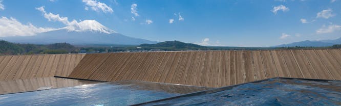 庭園と感動の宿 富士山温泉 ホテル鐘山苑