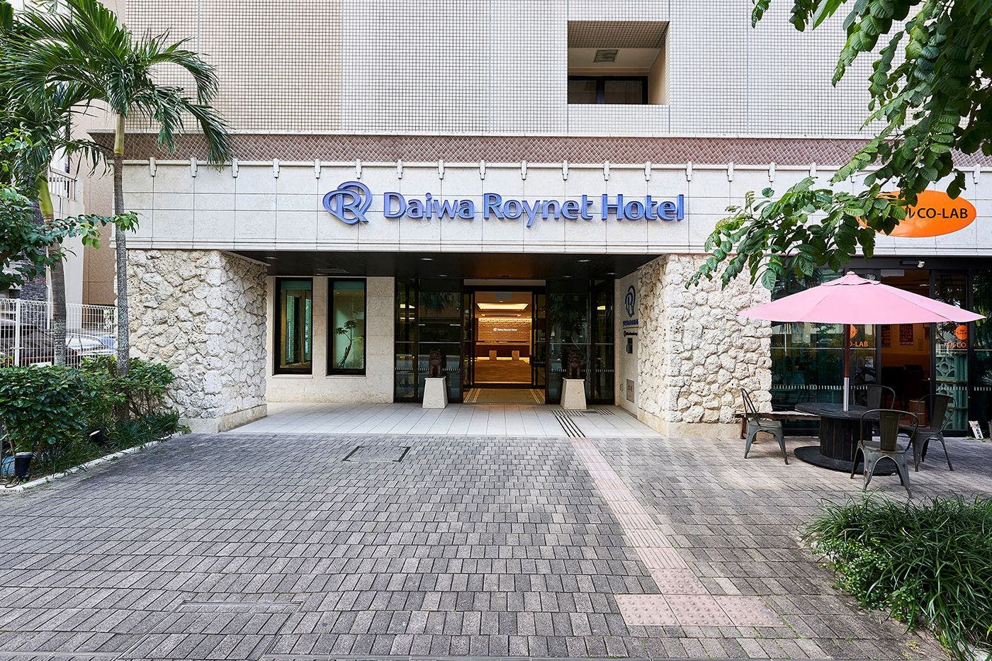 【本館】エントランス