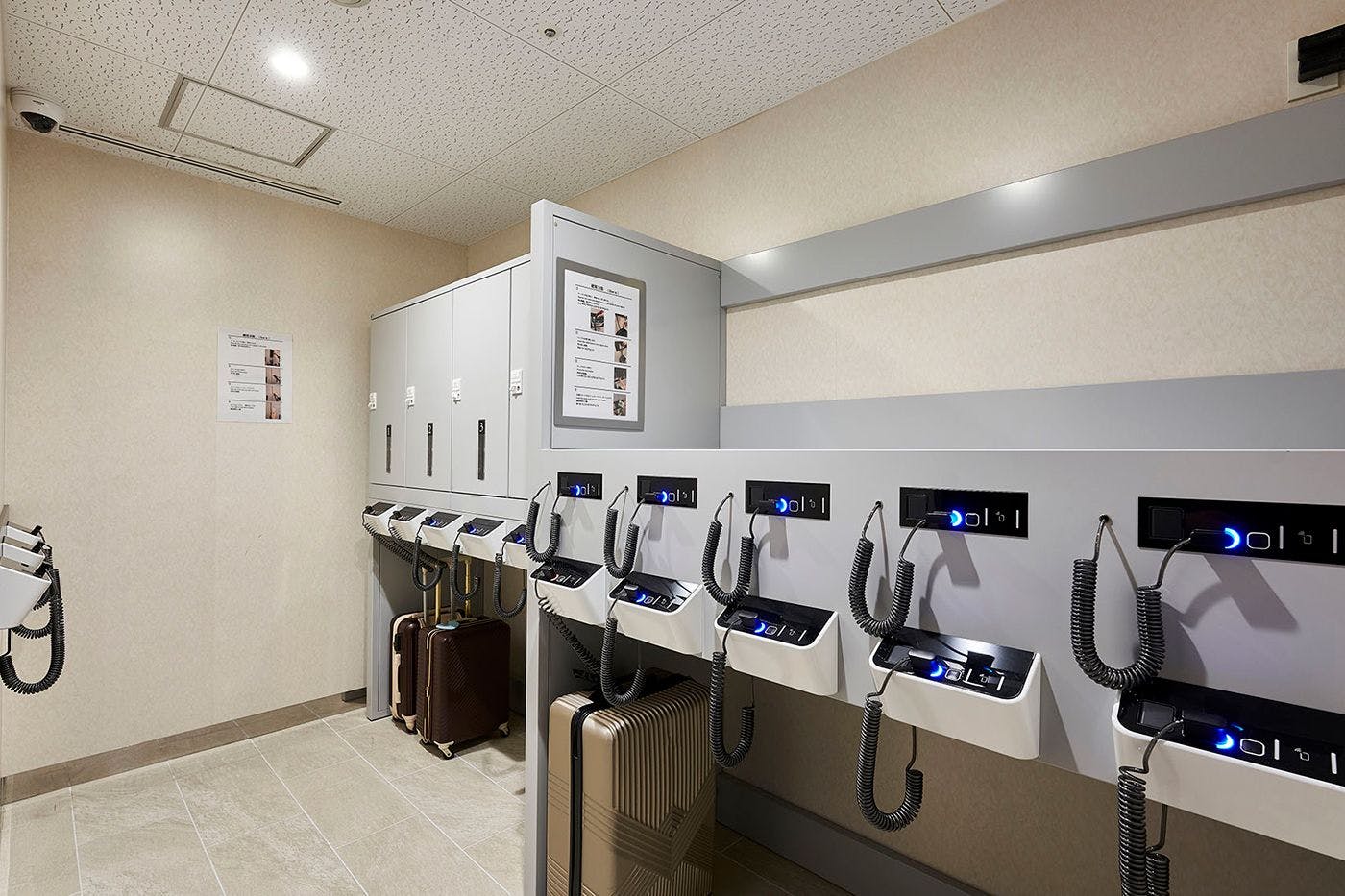 【別館】バゲージポート（1階）