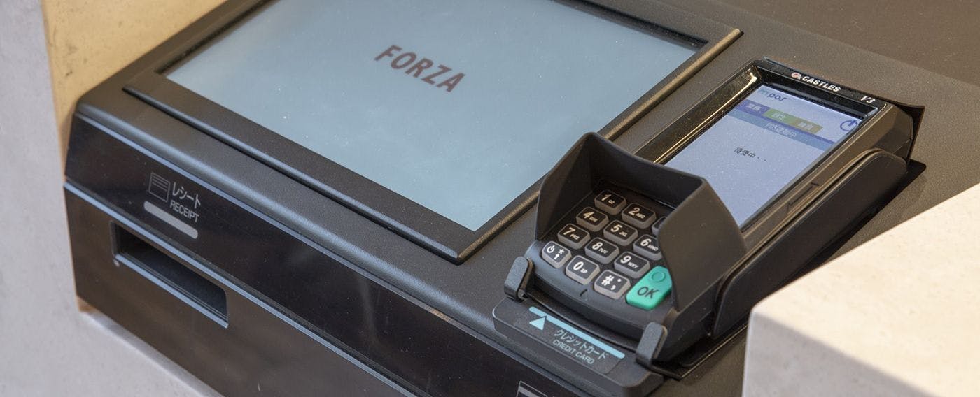 Mesin Check-in Otomatis