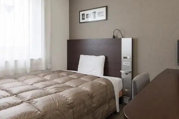 Double Economy・Double Standard