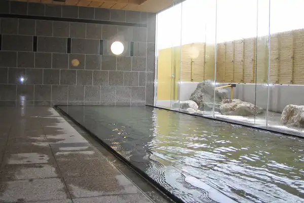 ห้องอาบน้ำรวม