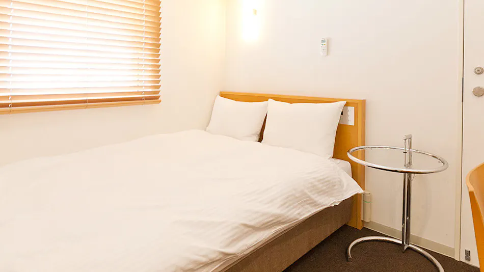 Seven Days Hotel