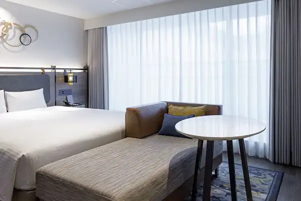 高級露台雙人房