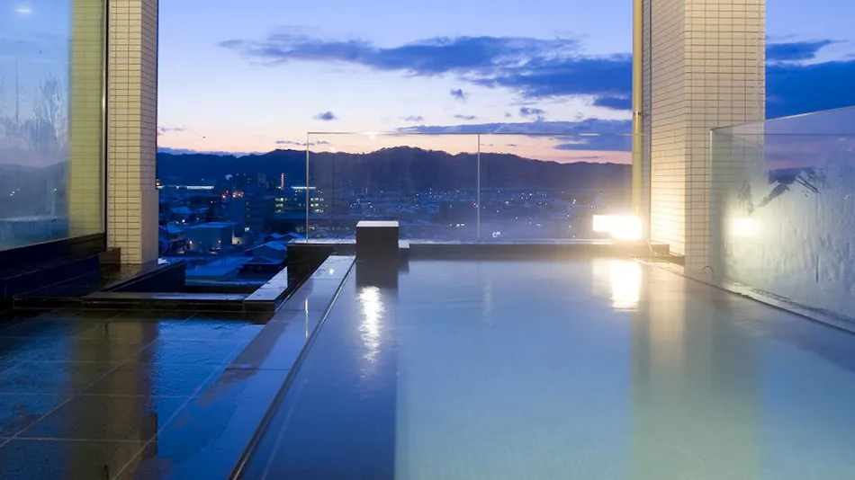 Montane Hotel