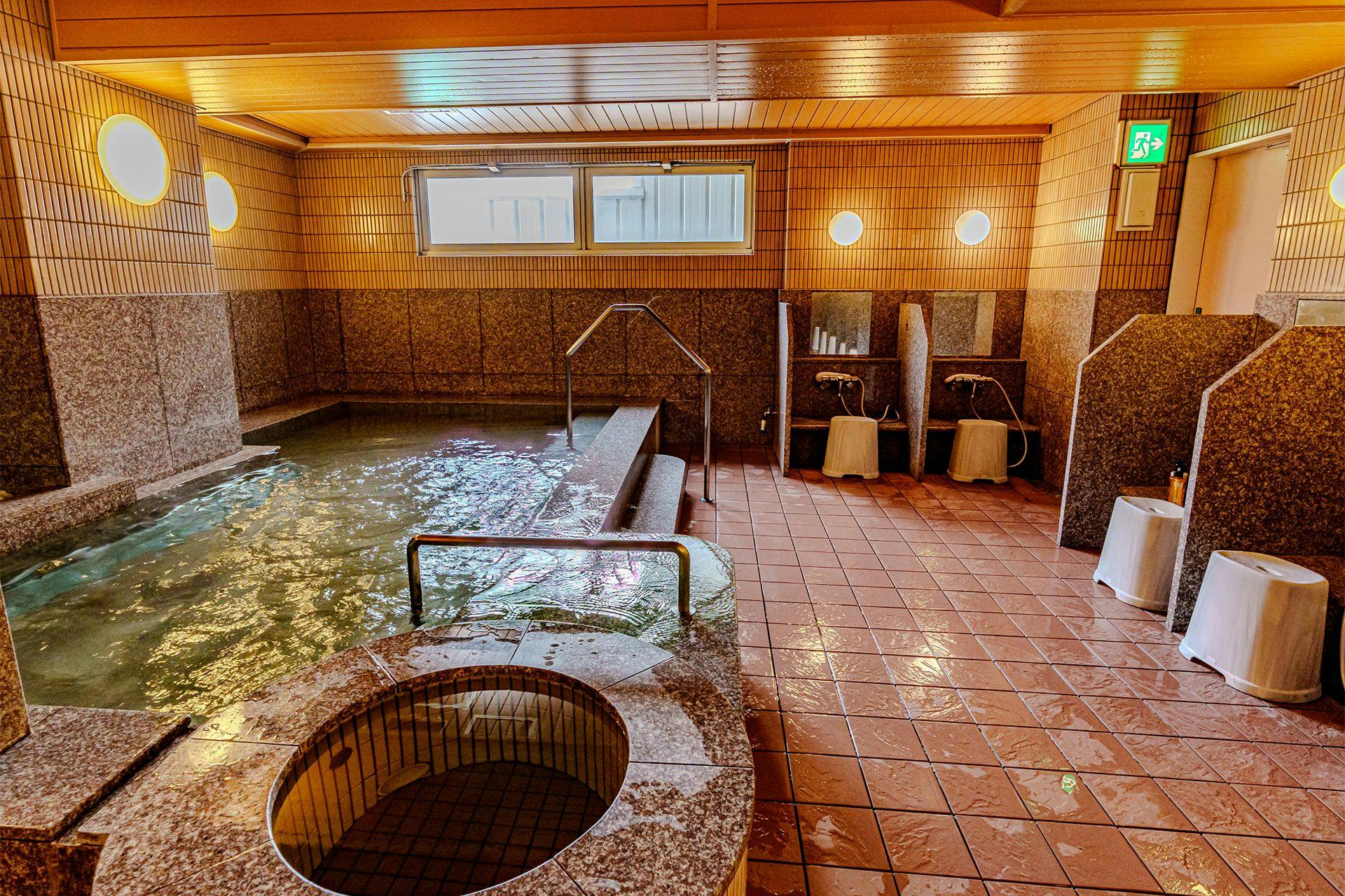 アパホテル〈那覇松山〉