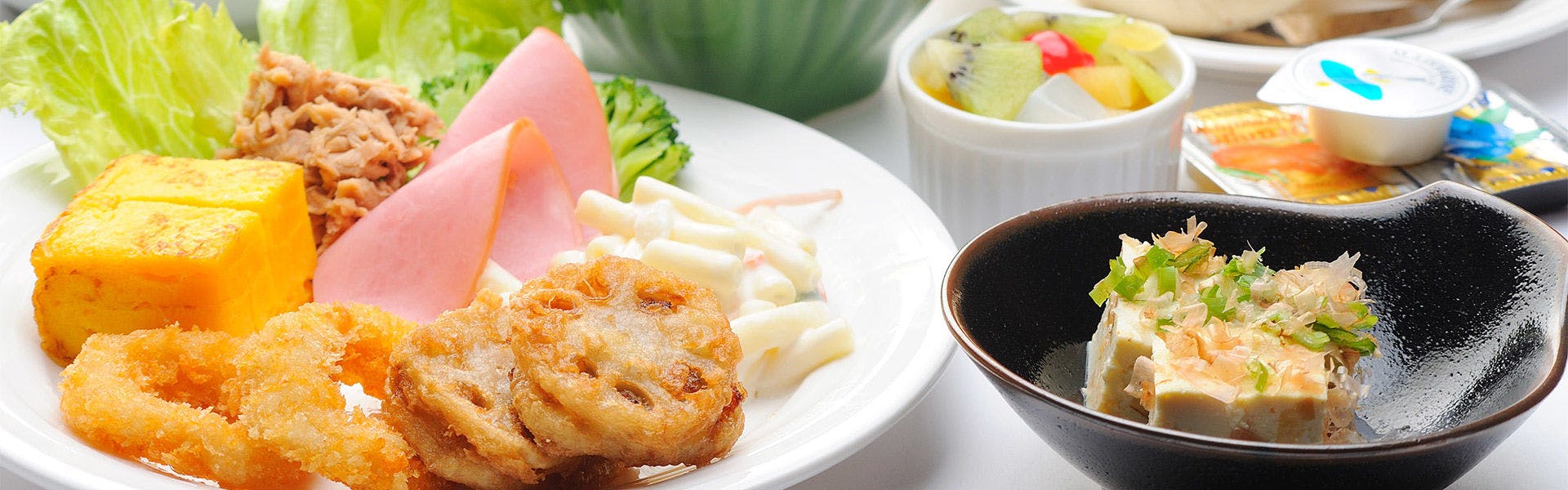 朝食バイキング
