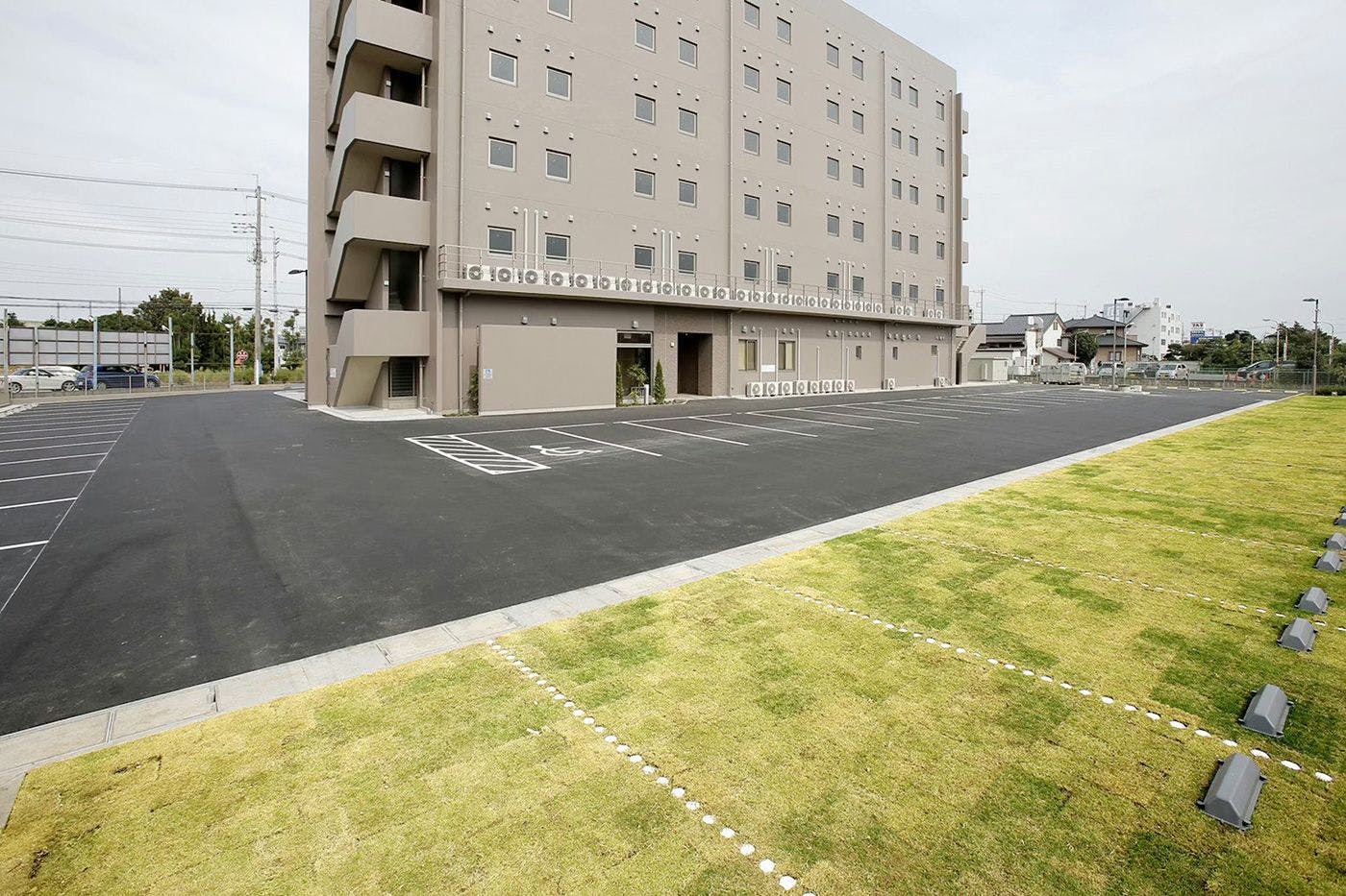 平面駐車場