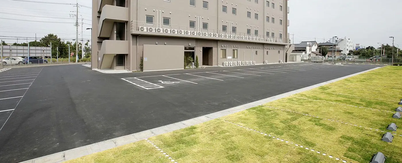 平面駐車場