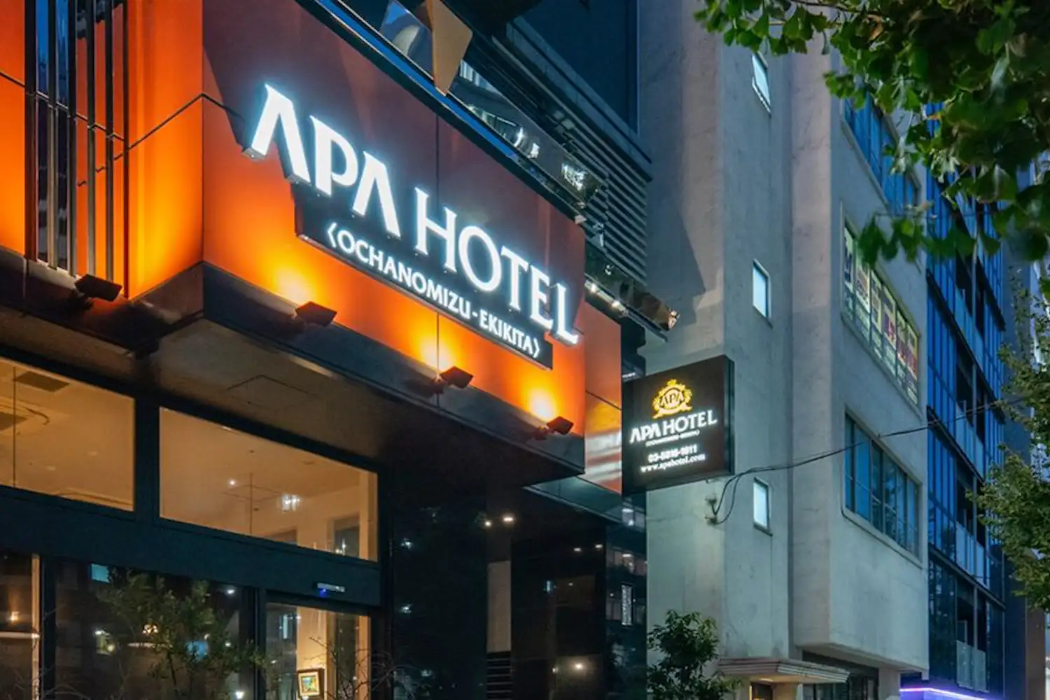 ภายนอกอาคาร