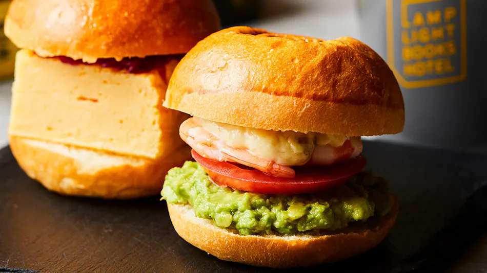 LAMP LIGHT BOOKS HOTEL nagoya