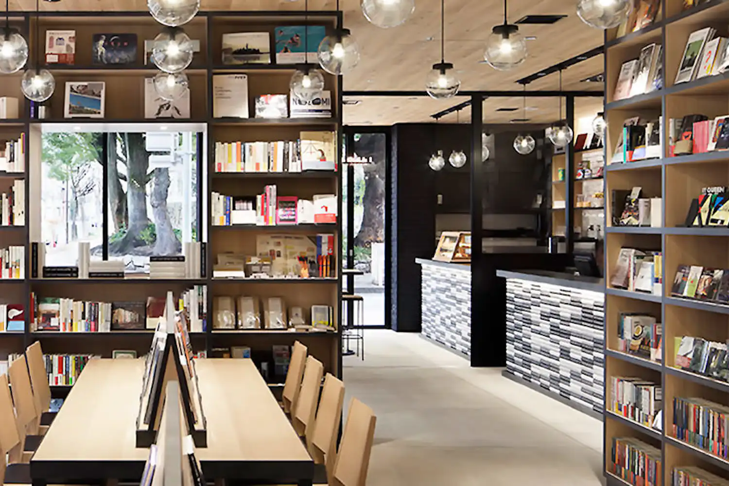 โรงแรมแลมป์ไลท์บุ๊คส์ (ร้านหนังสือ)