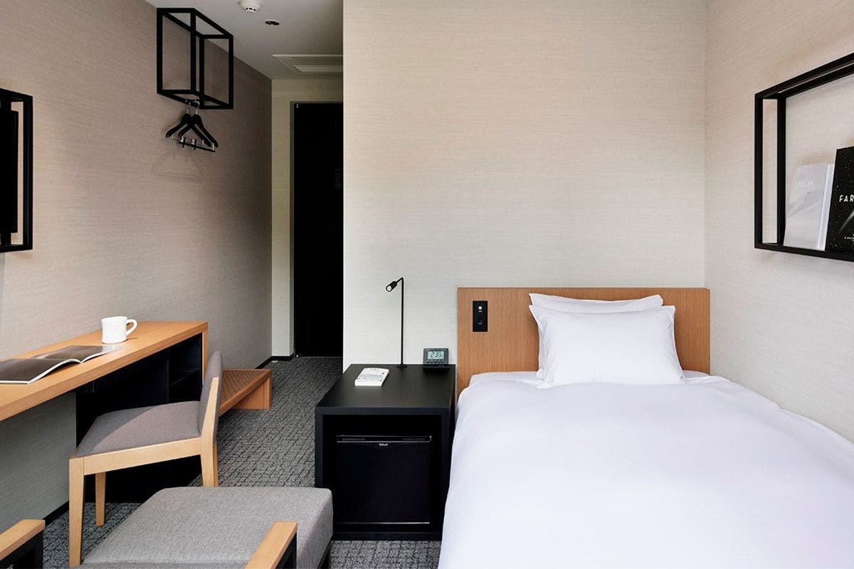 LAMP LIGHT BOOKS HOTEL nagoya