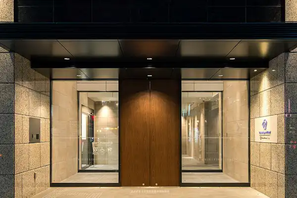 ประตูหน้า