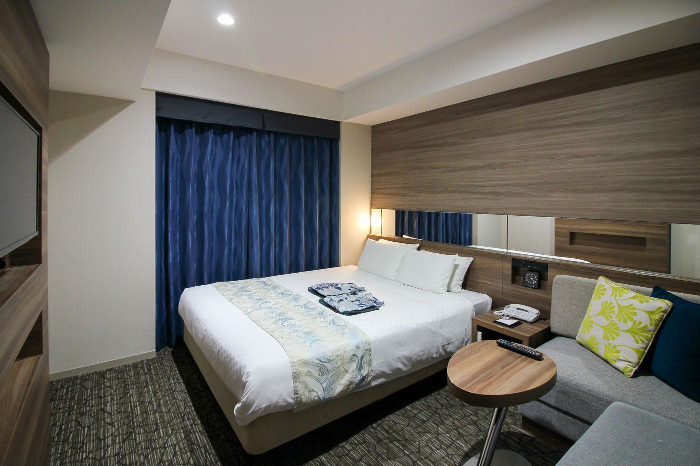 Almont Hotel Naha Kenchomae