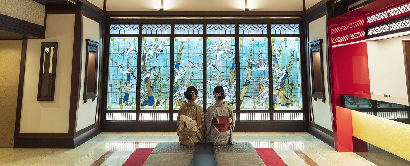 Pelan sewa kimono yang bekerjasama dengan "Rental Kimono Okamoto" yang terkenal disediakan. Ambil gambar kenangan di lobi yang cantik untuk foto menarik.