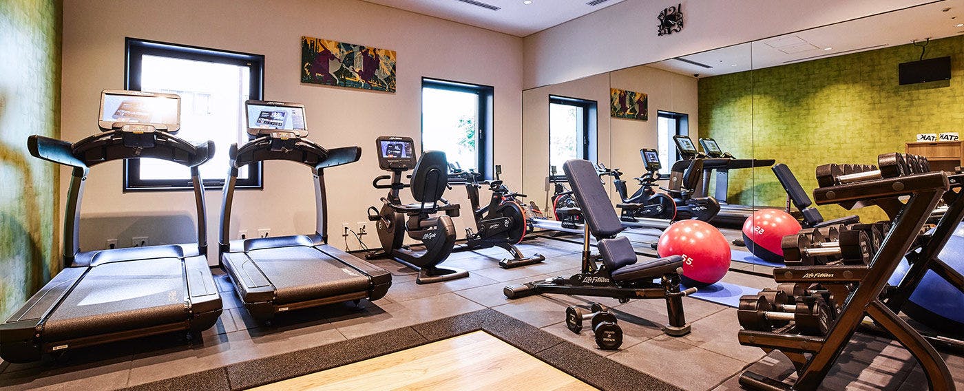 24時間利用可のフィットネスジム