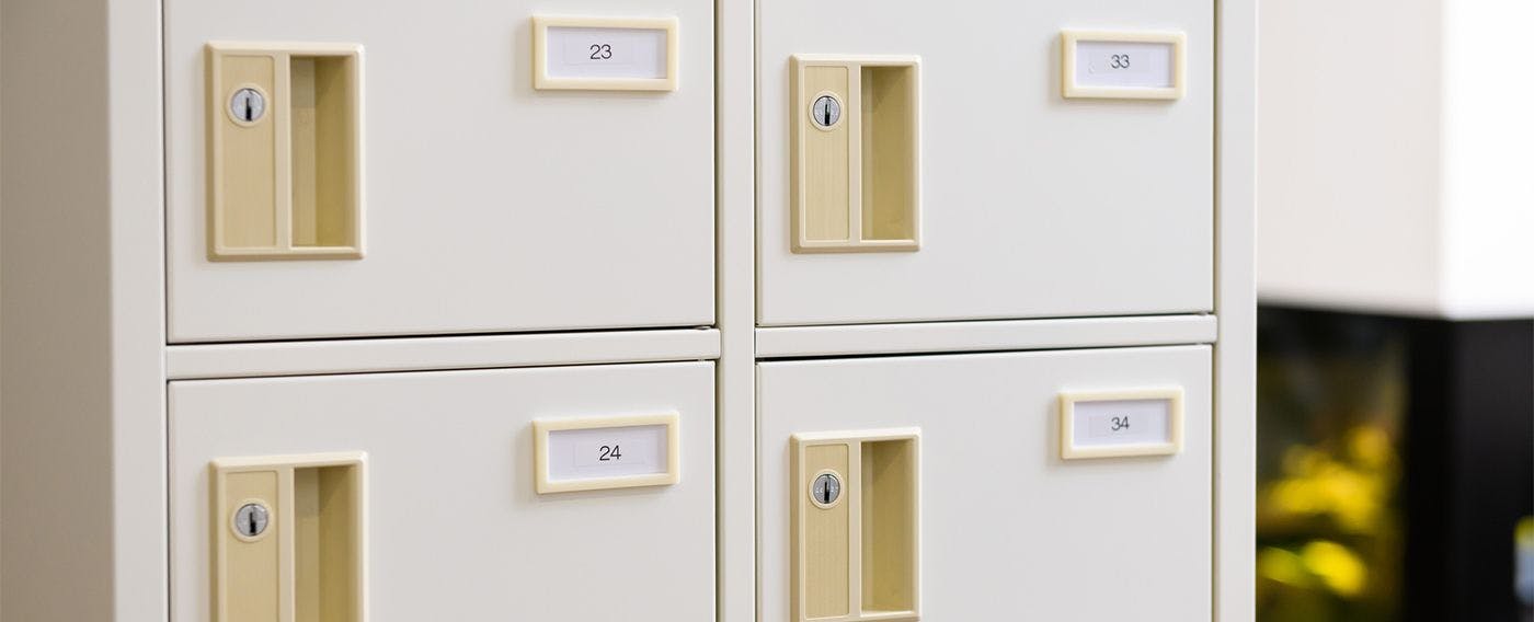 Loker barang berharga