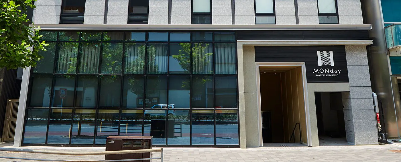 ภายนอกโรงแรม