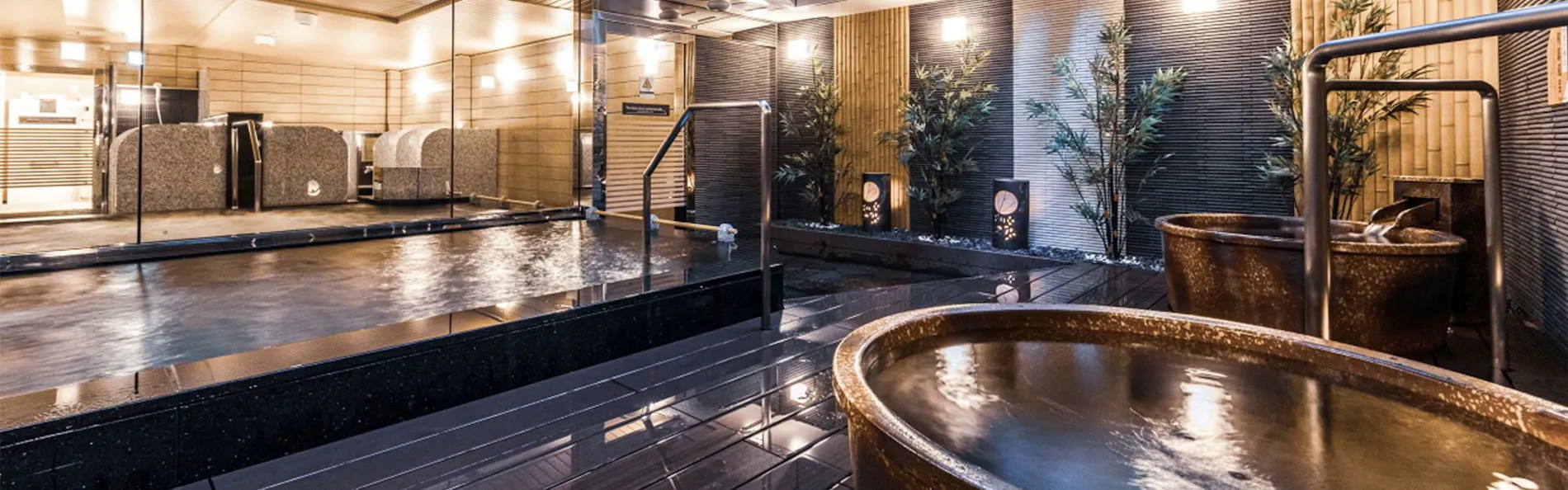 アパホテル〈新大阪駅前〉