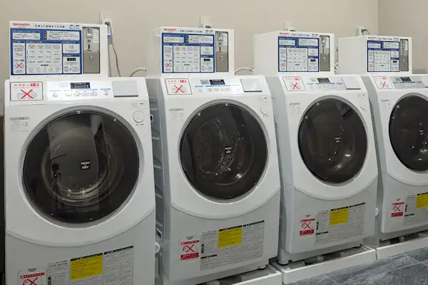 ร้านซักผ้าหยอดเหรียญ