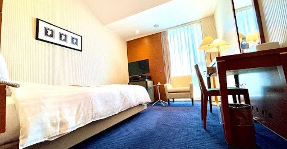 National Association of Towns and Villages Hall (Imperial Hotel Group)