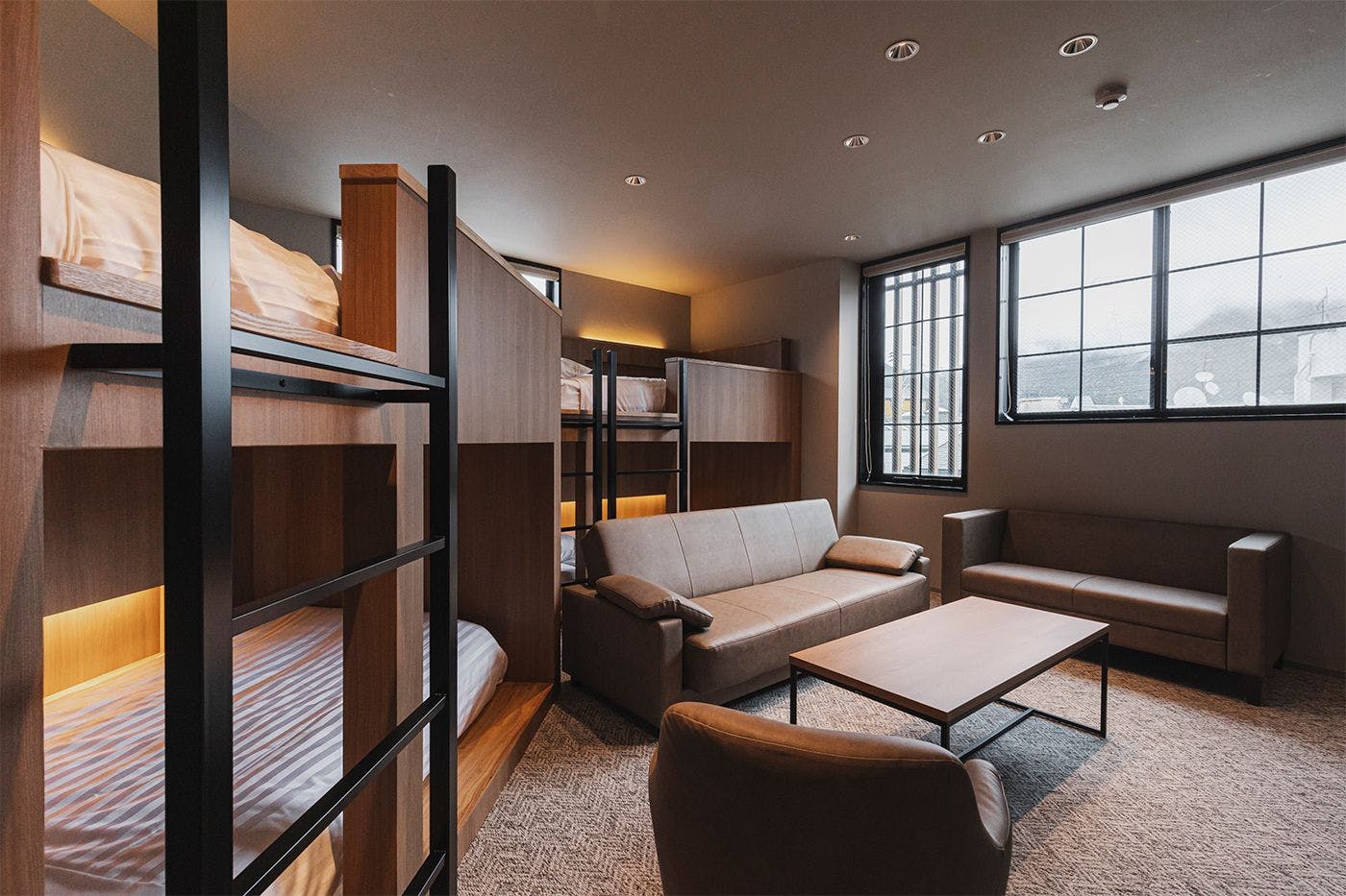 ห้องสวีท 6 เตียง｜41 ตารางเมตร