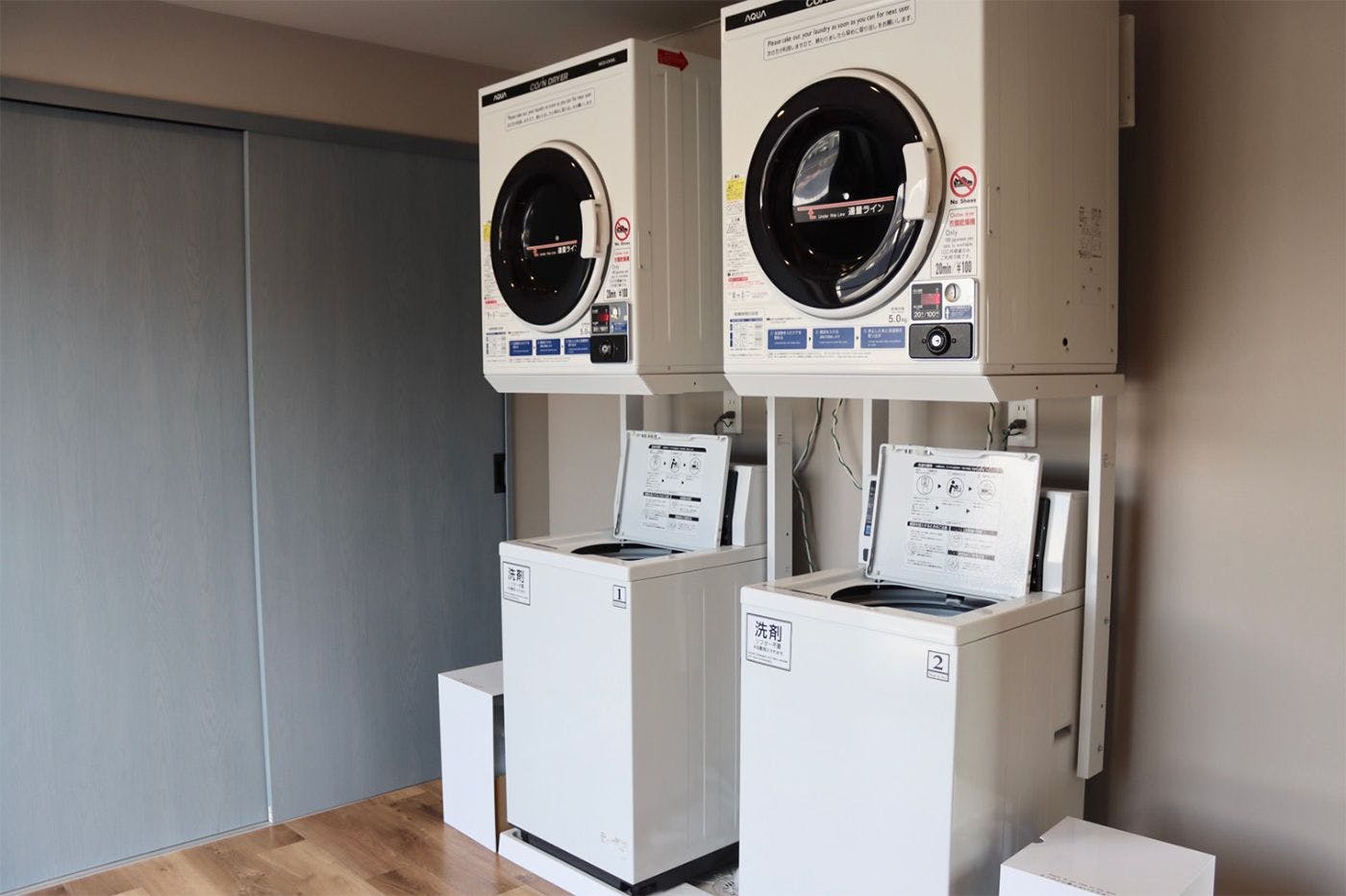 สิ่งอำนวยความสะดวกในอาคาร｜ชั้น 4・เครื่องซักผ้าหยอดเหรียญ