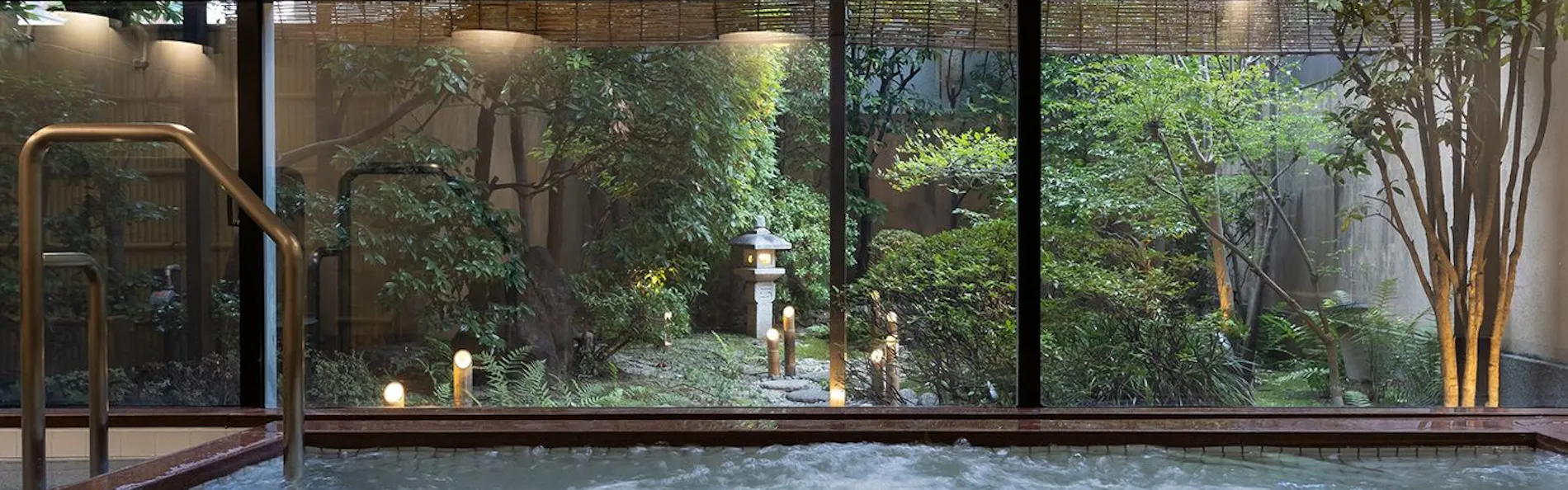 ロワジールホテルクラシックガーデン京都三条